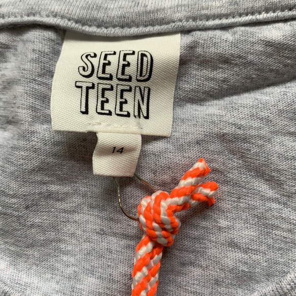 Girls Sequence grey tshirt NWT size 14 - Picture 4 of 9